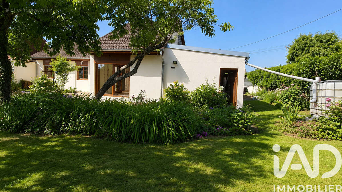 Photo 2 - Maison à SELONGEY