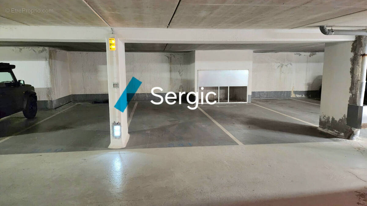 Parking à BOULOGNE-BILLANCOURT