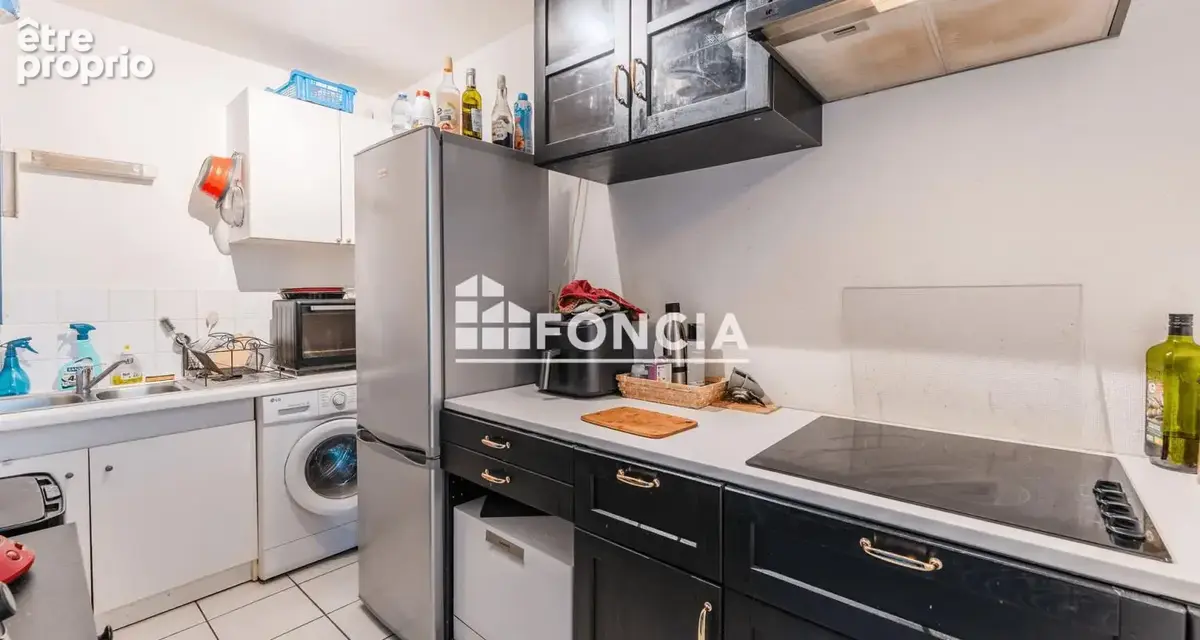 EXCLUSIVITE FONCIA : Appartement de Type 2 avec balcon et place de parking sécurisée - photo 3