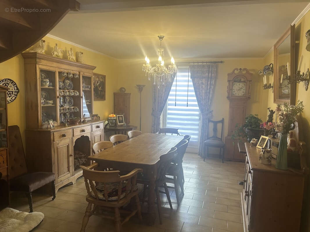 Maison à VILLEFRANCHE-DE-LONCHAT