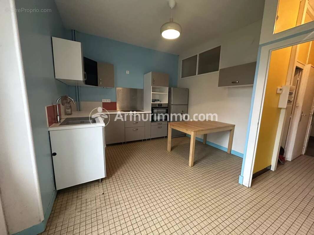 Maison à SAINT-ASTIER