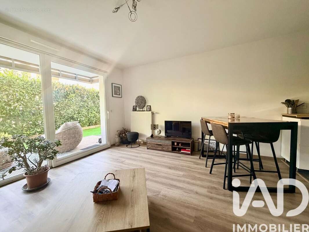 Photo 8 - Appartement à TINQUEUX