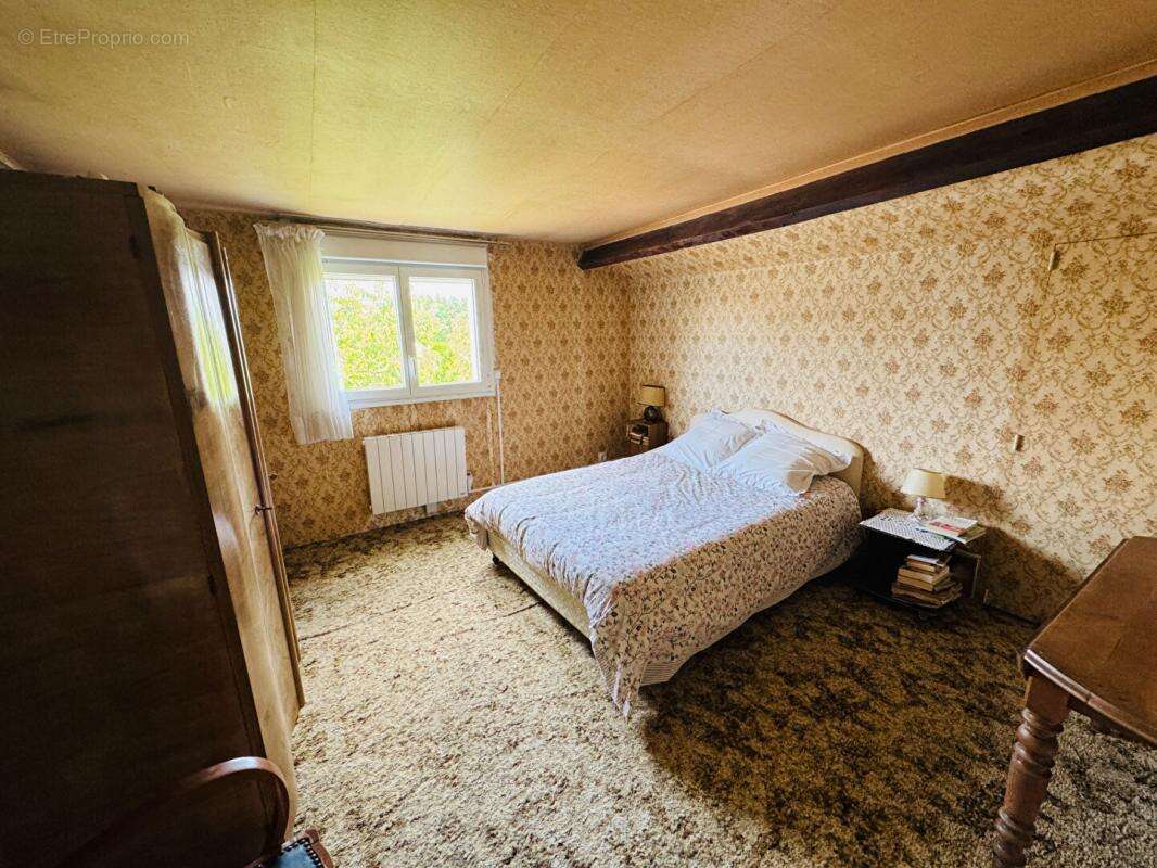 Maison à COSNE-COURS-SUR-LOIRE