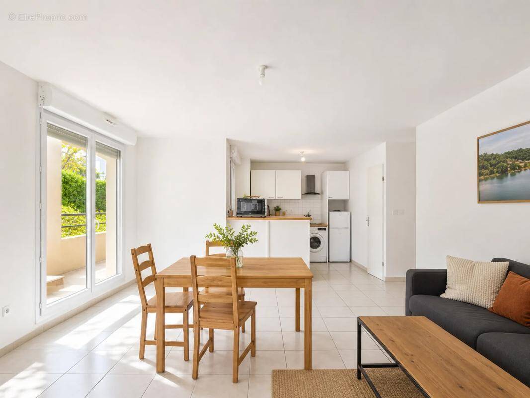 Appartement à GRIGNY