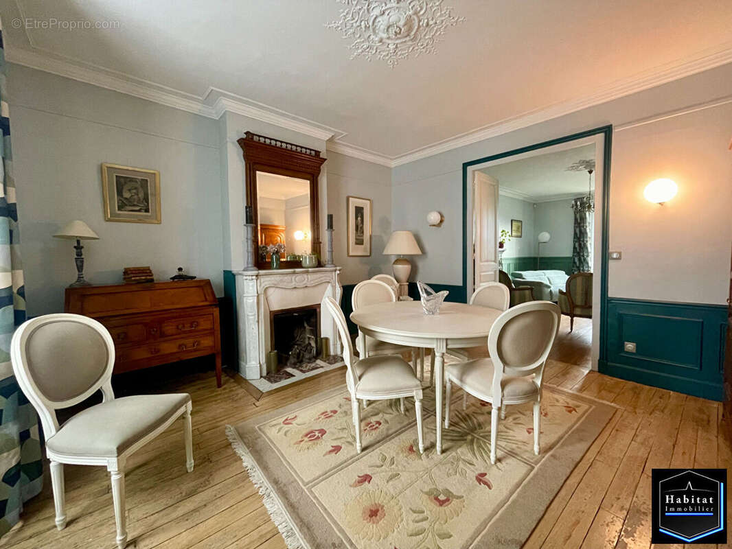 Maison à NANTEUIL-LE-HAUDOUIN