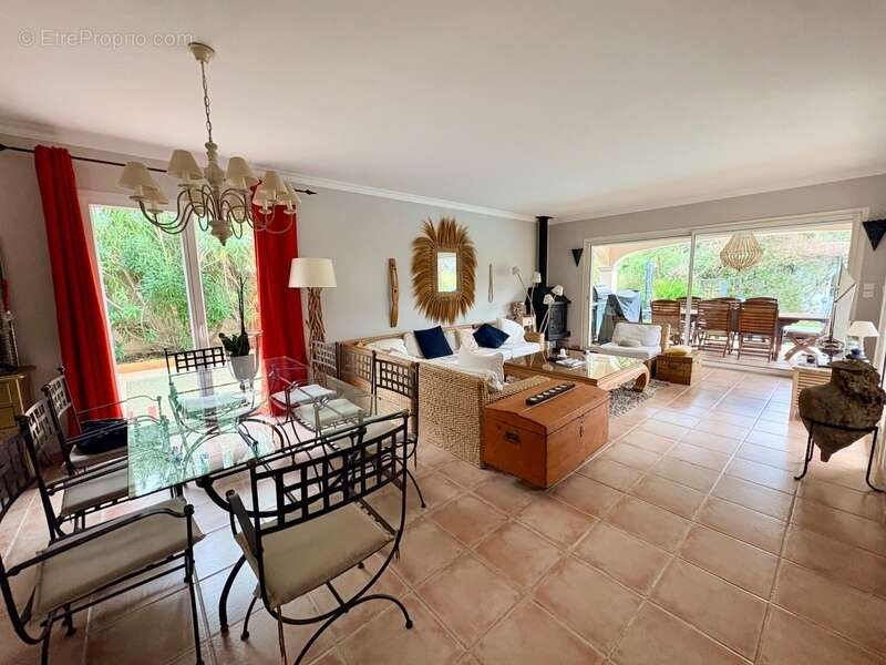 Maison à CAVALAIRE-SUR-MER