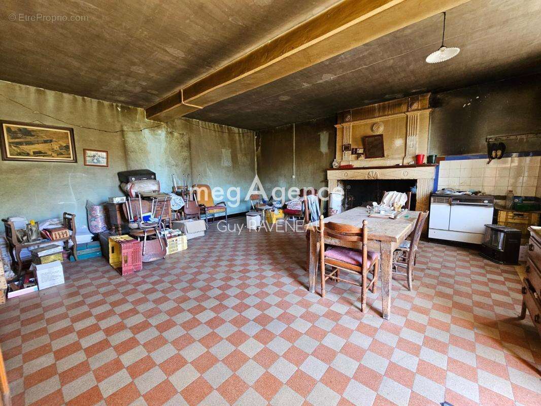 Ancien corps de ferme a restaurer - photo 6