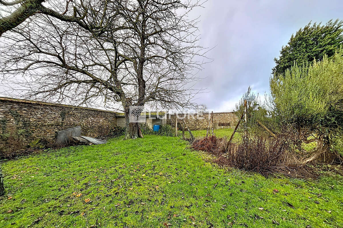 Maison à SAINT-PIERRE-DE-BAILLEUL