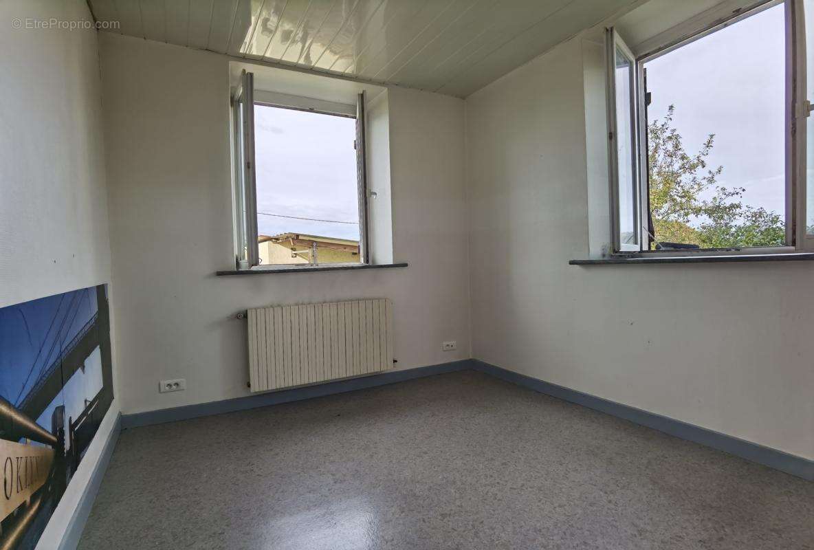 Appartement à LA PRETIERE