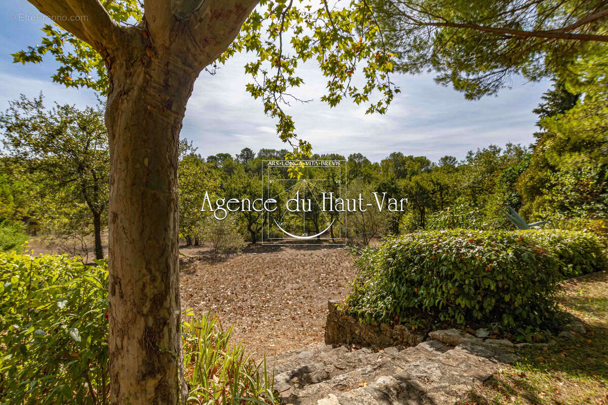 Maison à FAYENCE