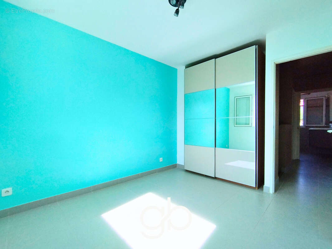 Maison à SAINT-VINCENT-DE-BARBEYRARGUES