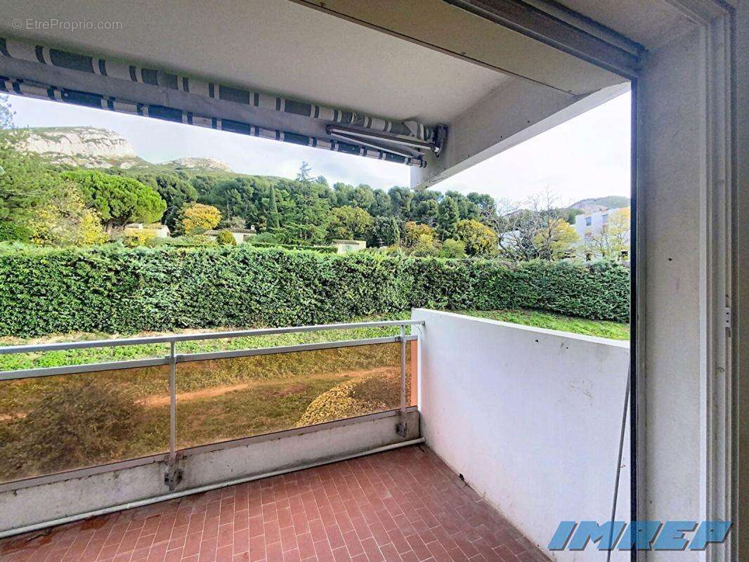 Appartement à MARSEILLE-10E