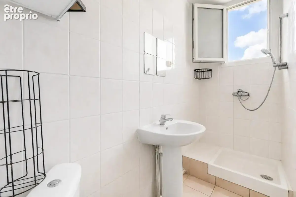 Maison de 3 pièces de 60 m² située à Stains - photo 10