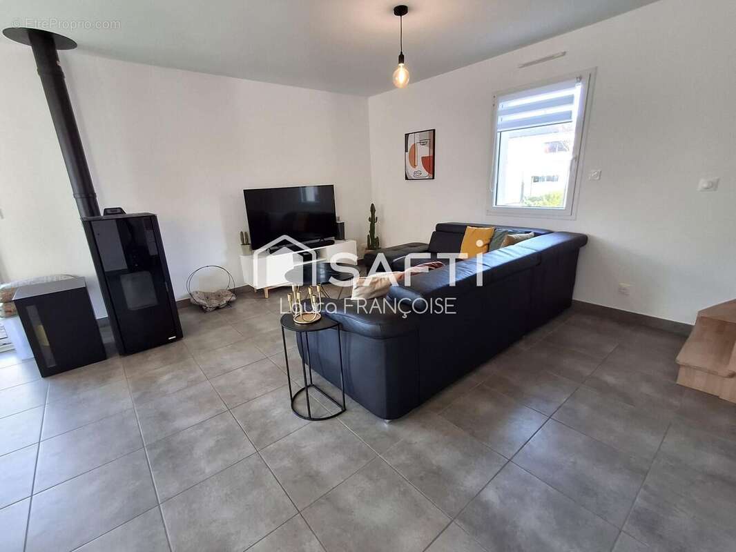 Maison 107 m² à Anguerny  - photo 6