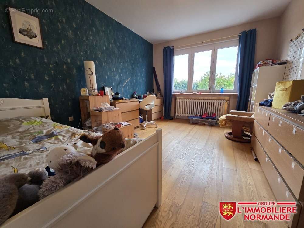 Maison à PONT-DE-L&#039;ARCHE