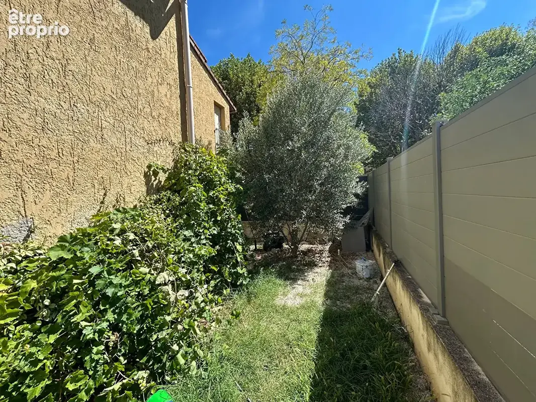 Appartement L Isle Sur La Sorgue 5 pièce(s) 102.66 m² - photo 18
