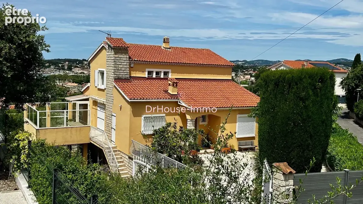 Maison 6 pièces 139 m² à vendre à Six-Fours-Les-Plages (83140) - photo 29