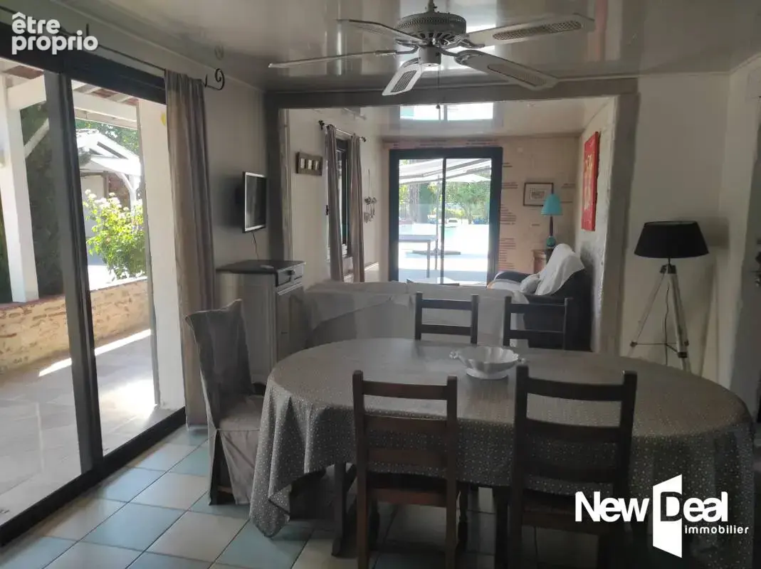 Longere en pierre de 200 m² avec grand jardin et piscine - photo 12