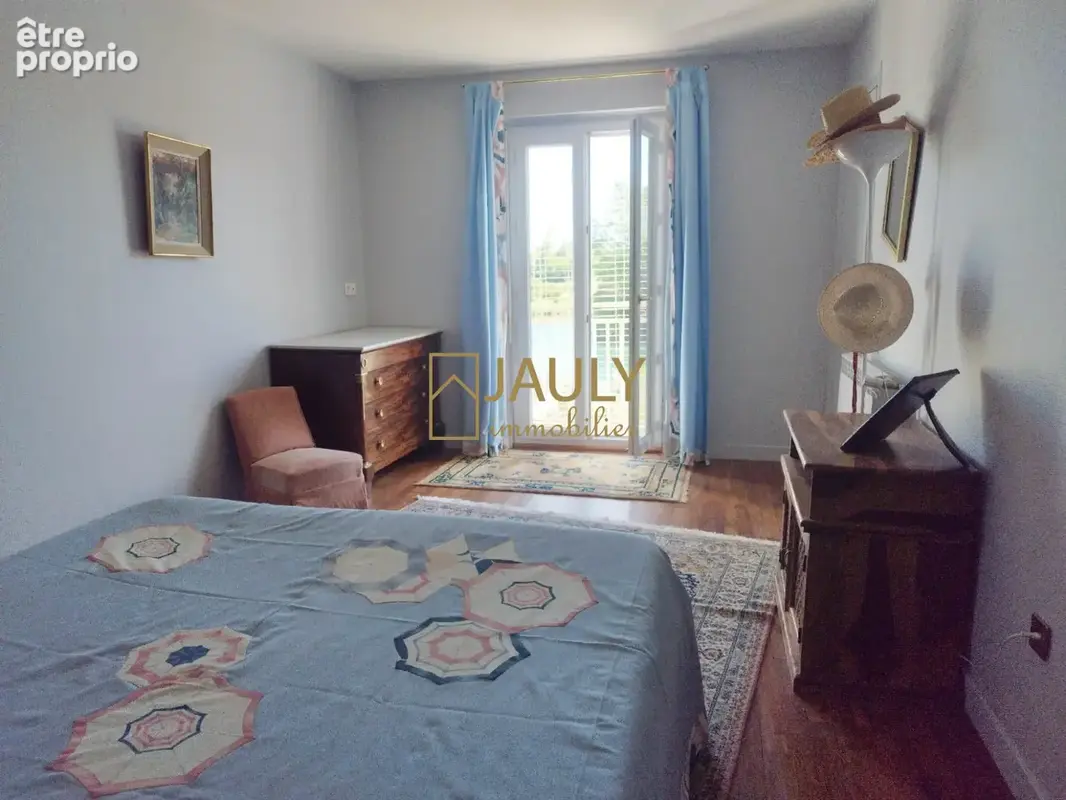Maison 7 pièces 227 m² à vendre à Saint-Jean-Les-Deux-Jumeaux (77660) - photo 8