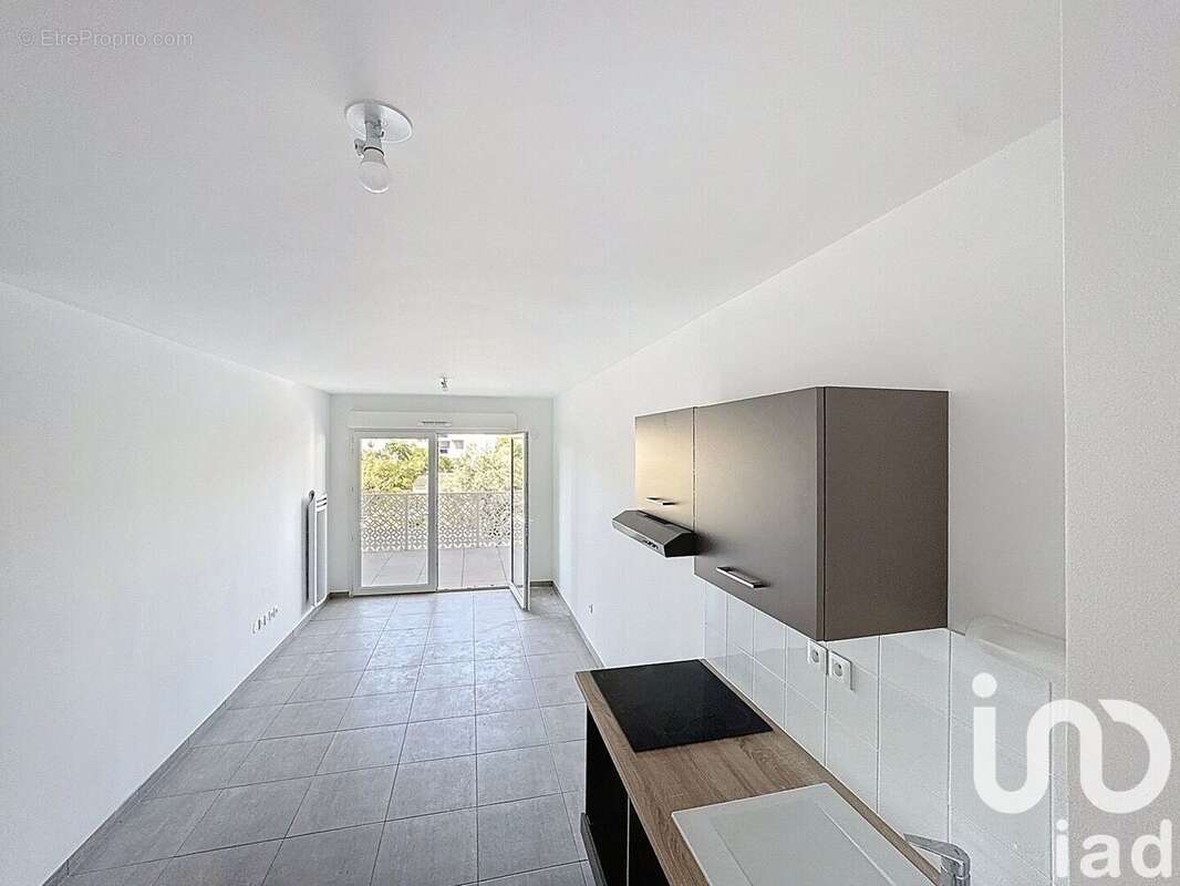 Photo 2 - Appartement à LATTES