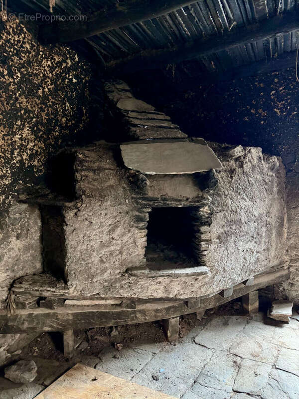 Maison à CASTELLO-DI-ROSTINO