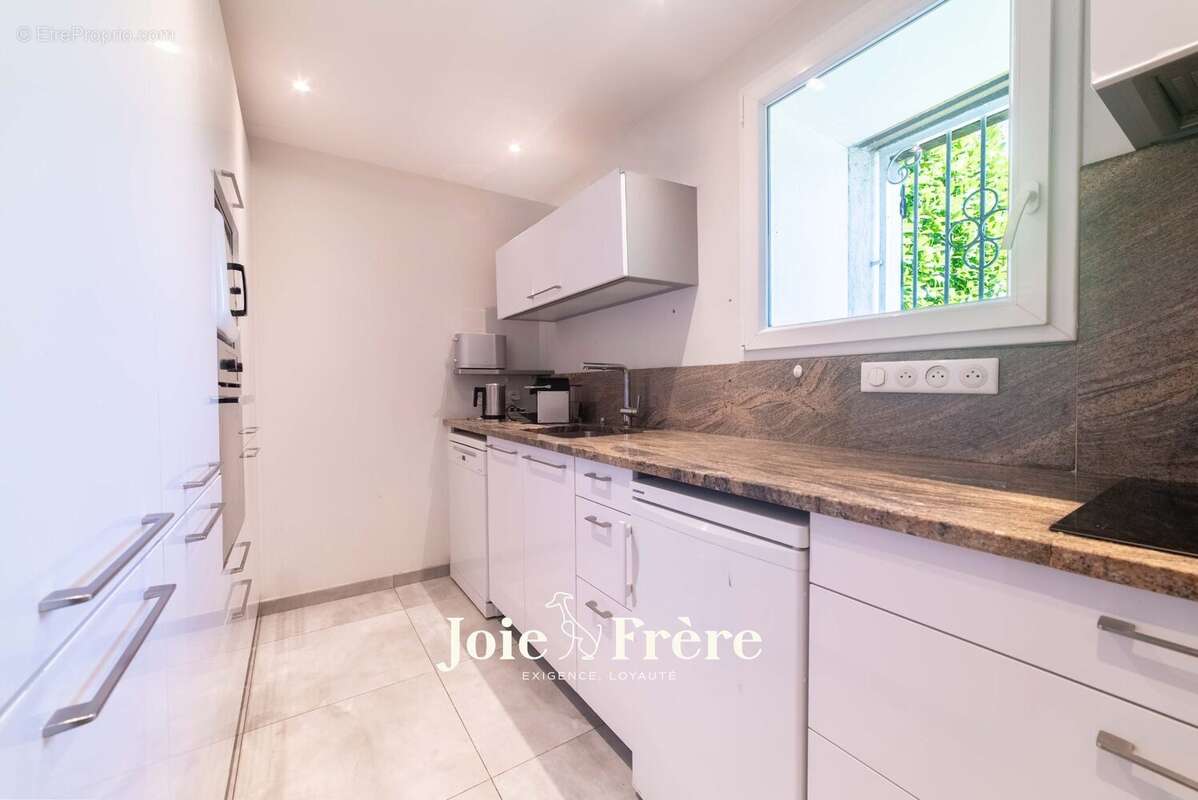 Maison 157 m² à Saint-Jorioz  - photo 9