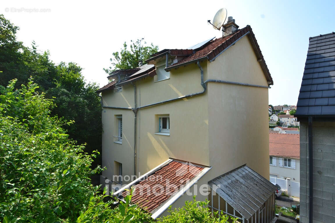 Maison à MARLY-LA-VILLE