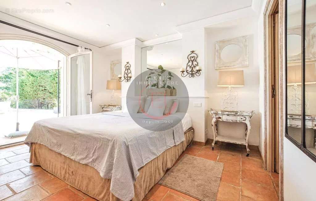 Maison à LES ADRETS-DE-L'ESTEREL