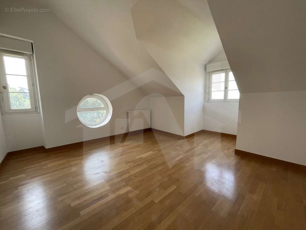 Appartement 5P+C - 104m2 - photo 11