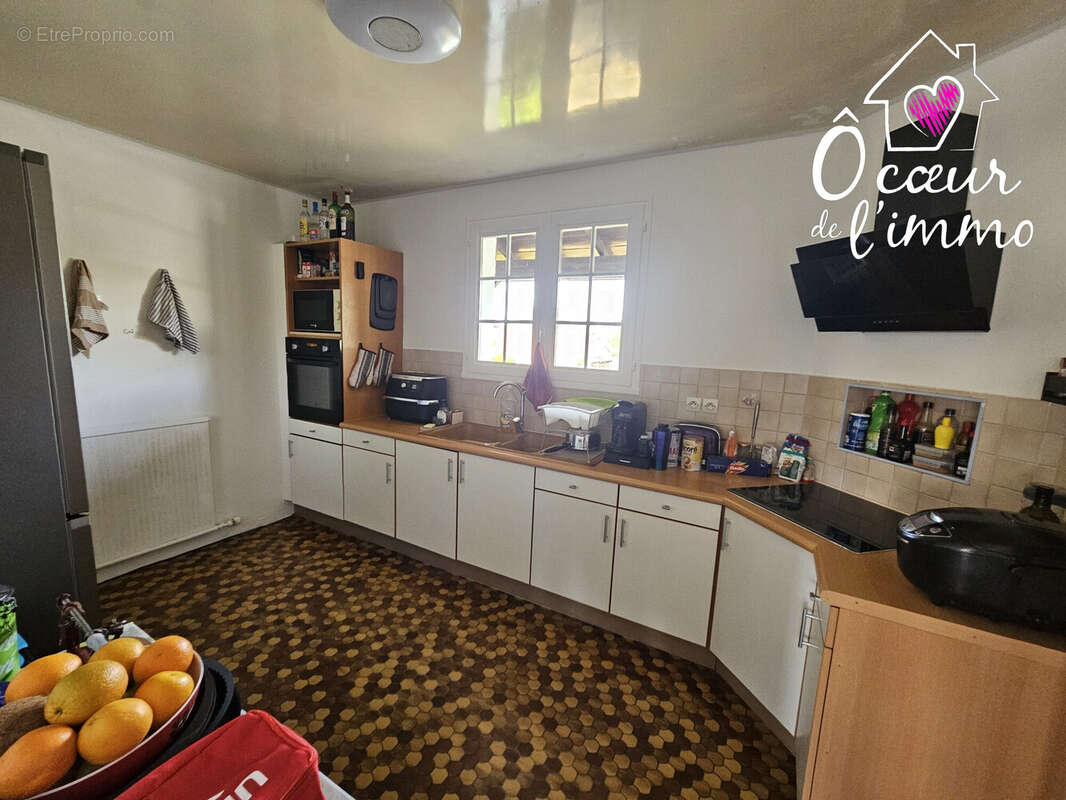 Maison 105 m² à Vezins  - photo 2