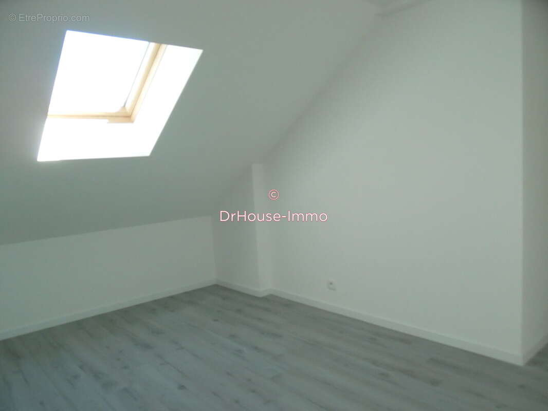 Maison 140 m² à La Chevallerais  - photo 8
