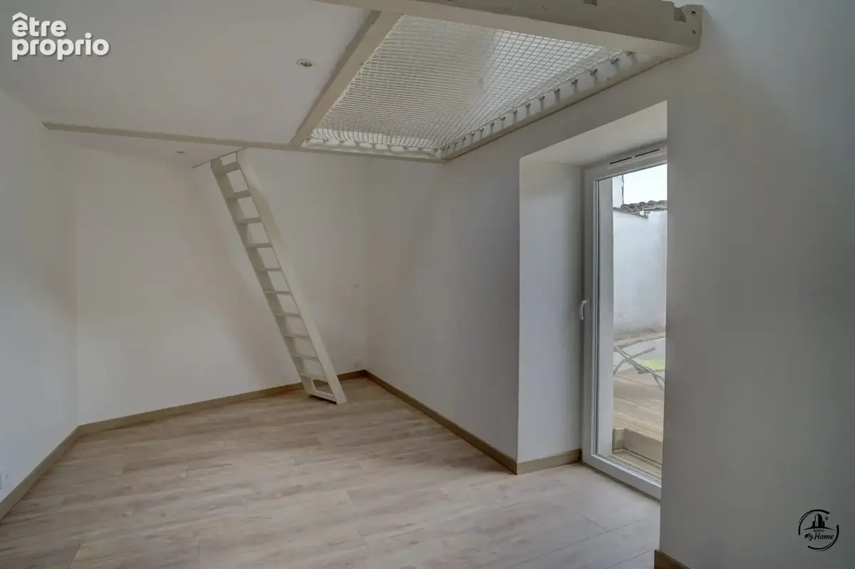 Maison 5 pièces 115 m² à vendre à Bellegarde-En-Forez (42210) - photo 7