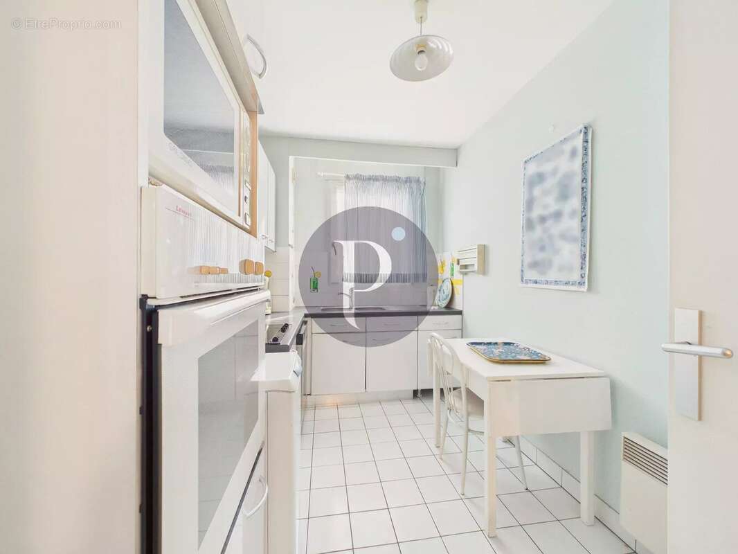 Appartement à VERRIERES-LE-BUISSON