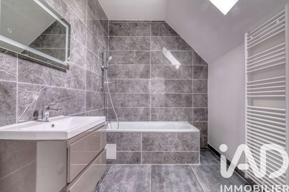 Photo 7 - Maison à VILLENEUVE-SUR-BELLOT