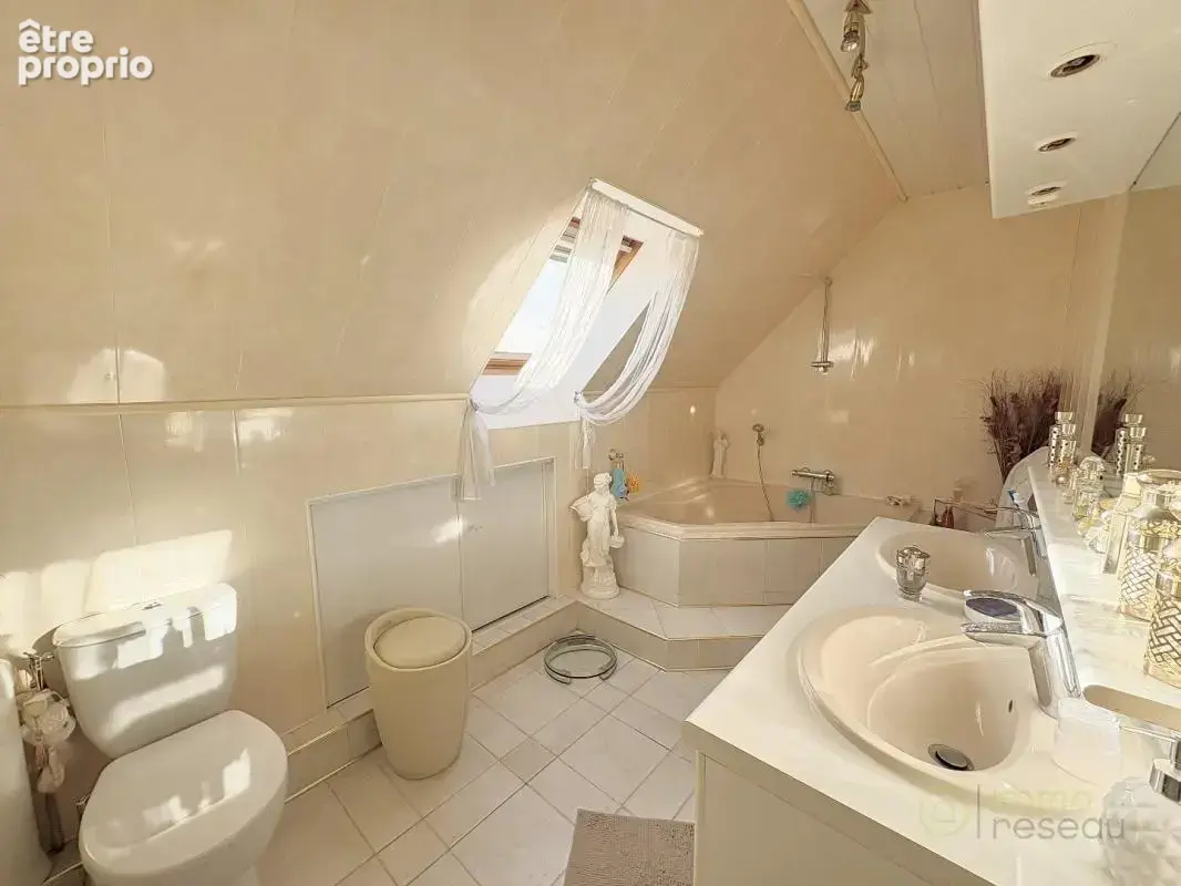 Maison 5 pièces 125 m² à vendre à La Ferte-Alais (91590) - photo 11