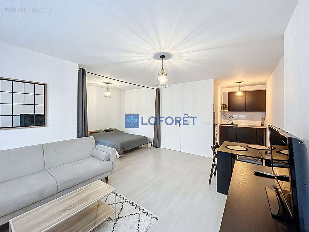 Appartement à LIEUSAINT