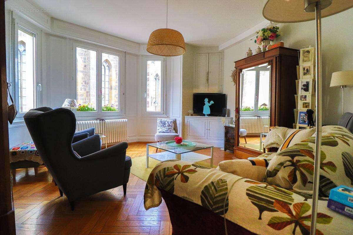 Appartement À Vendre - photo 2
