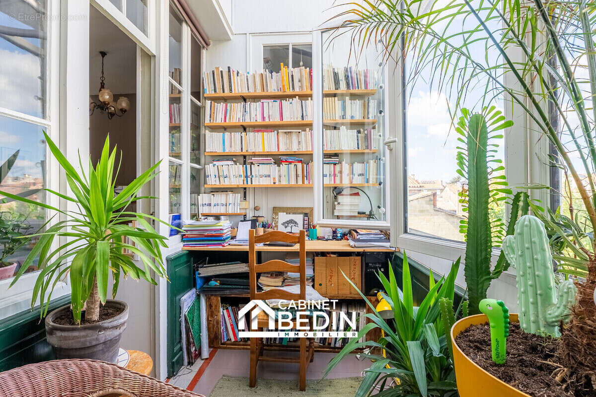 Appartement à BORDEAUX
