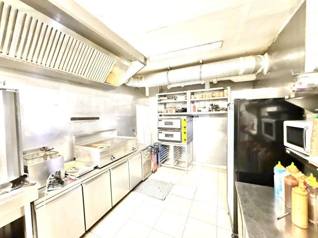 Commerce à VIGNEUX-SUR-SEINE