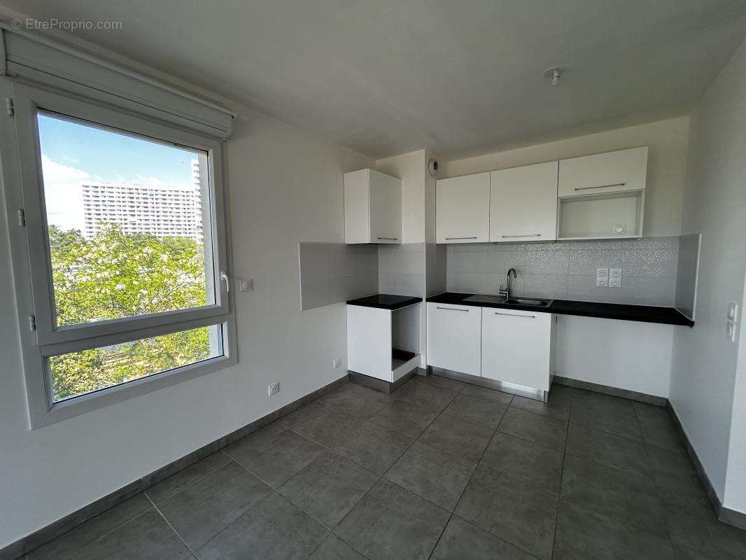 Appartement à MARSEILLE-9E