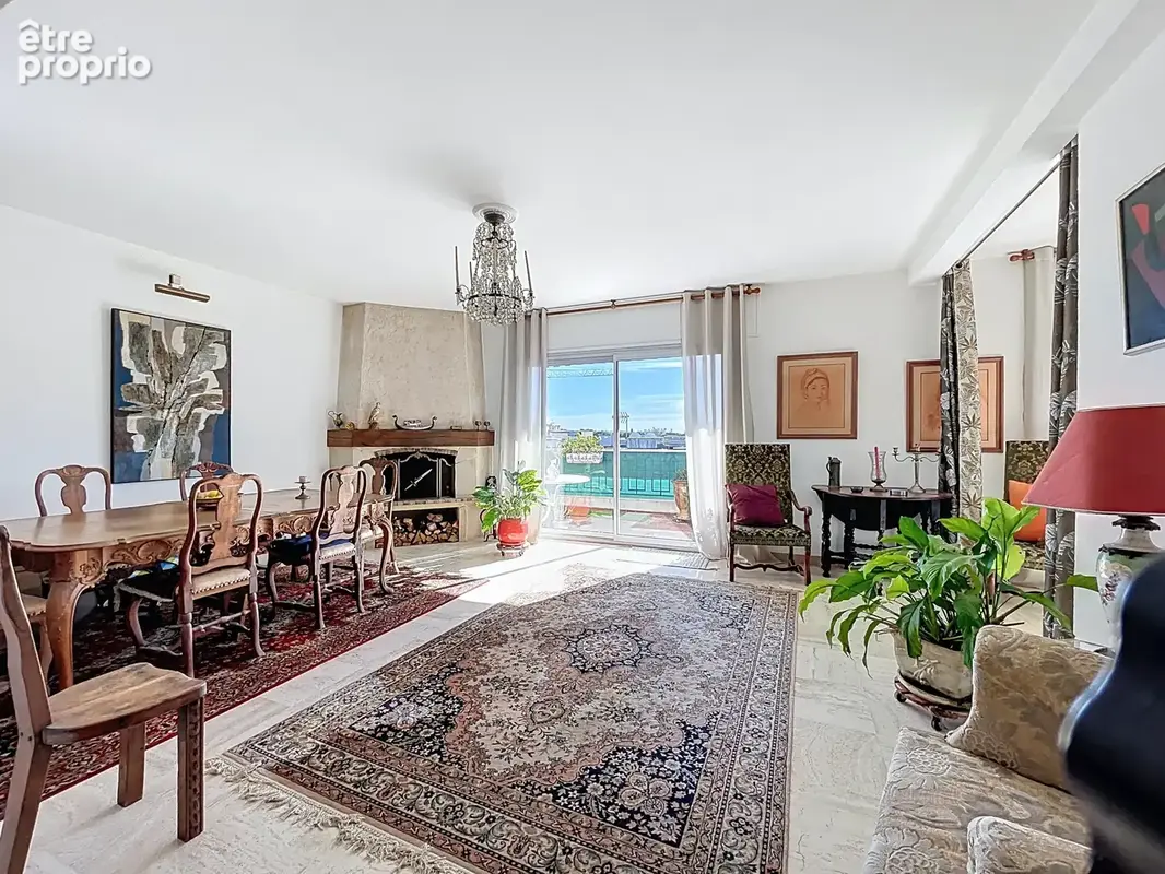 Antibes, Villa toit 154m2 avec vue mer latérale - photo 9