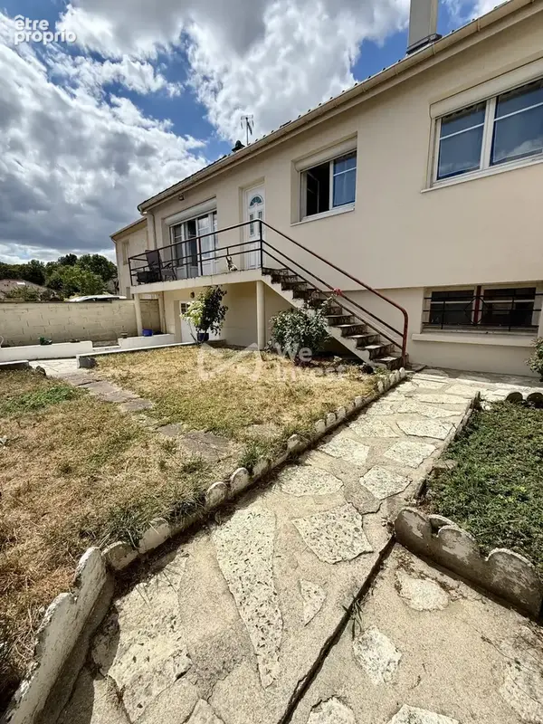 Maison à CLAYE-SOUILLY