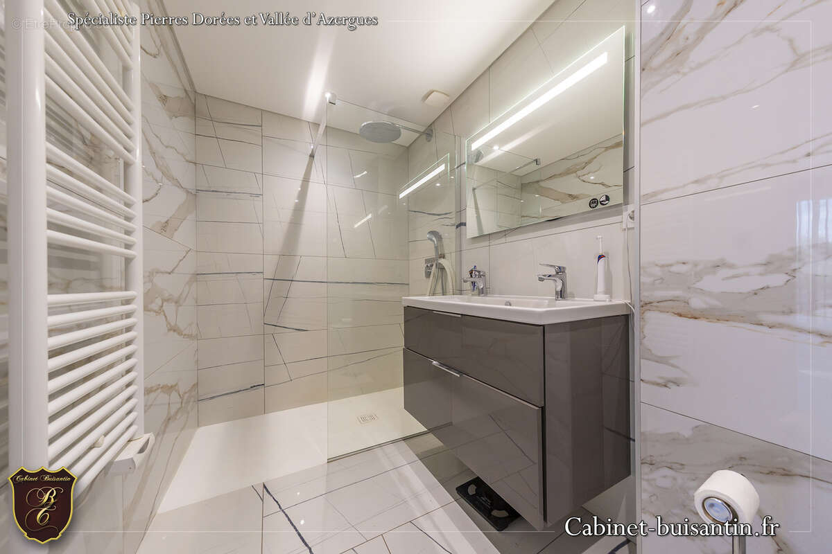 Maison à LE BOIS-D'OINGT