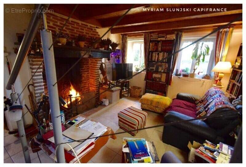 Maison à RIVIERE-SAAS-ET-GOURBY