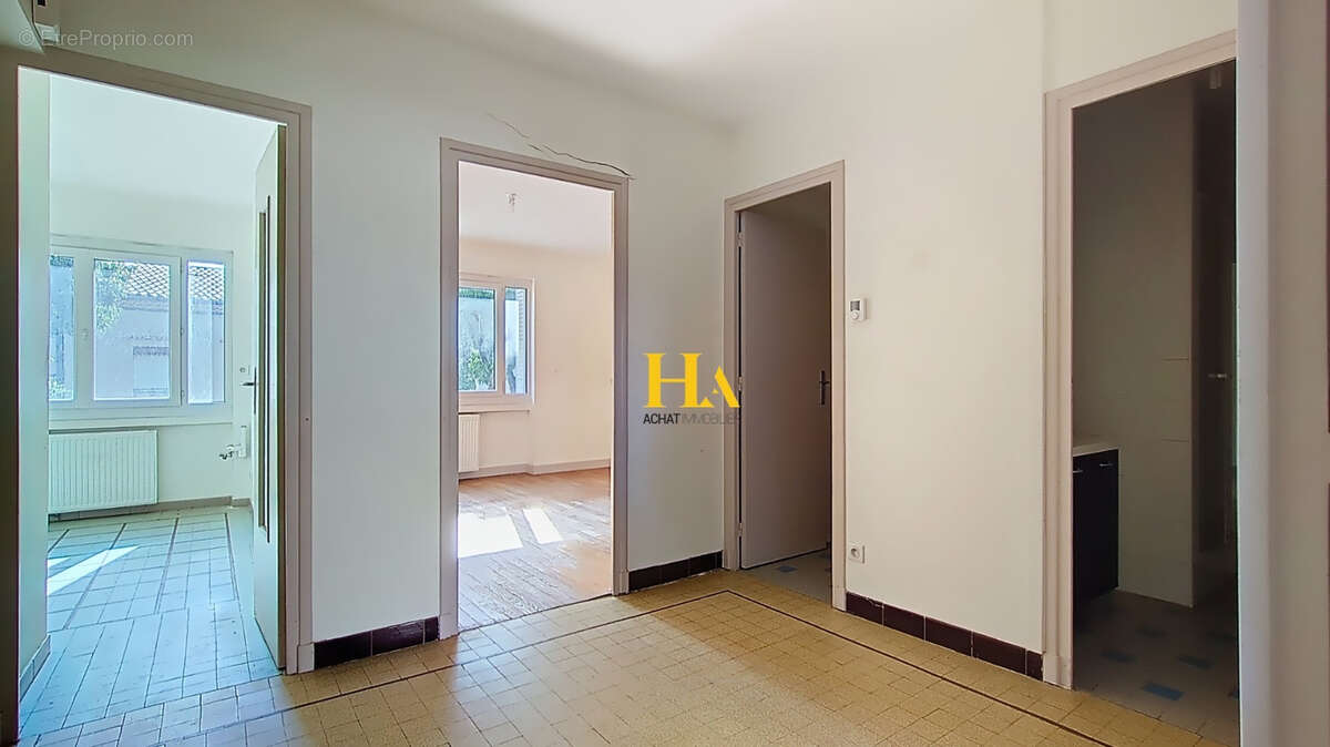 Appartement à BOURG-LES-VALENCE