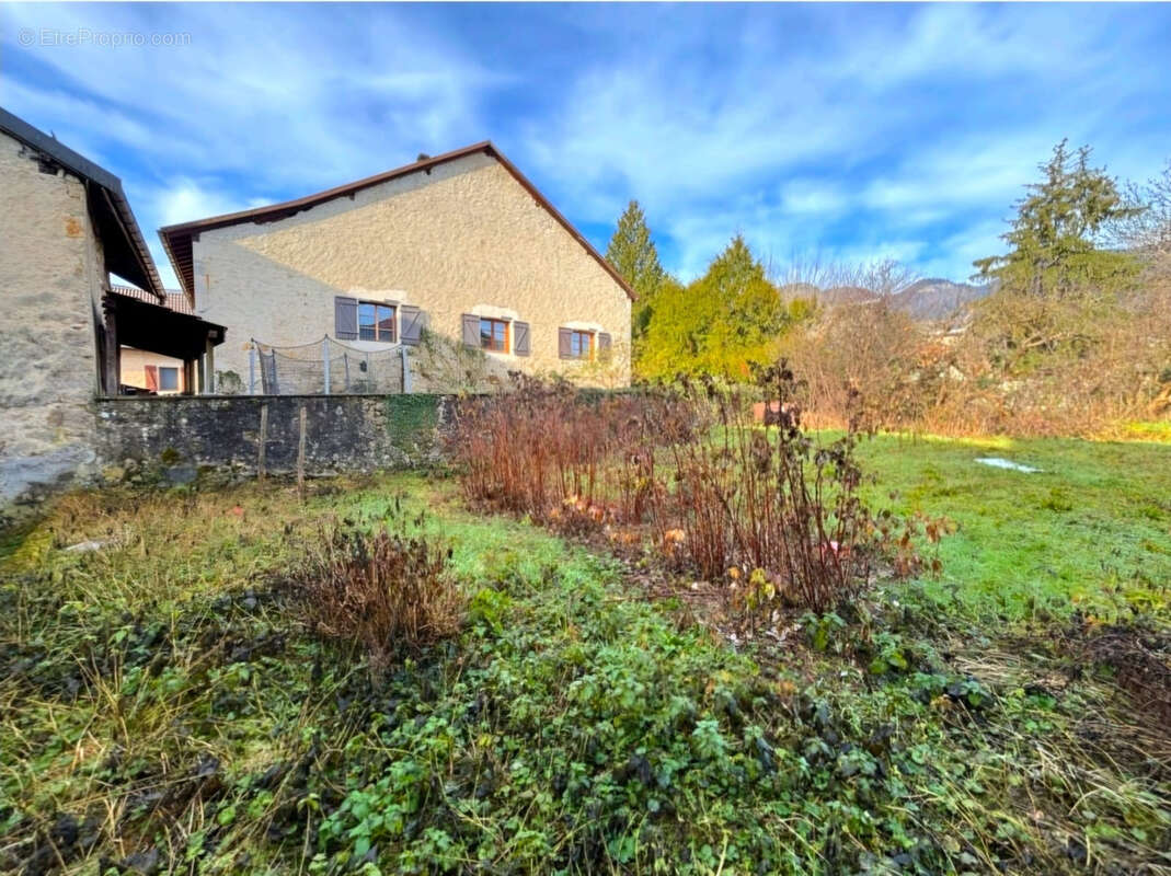 Maison à GEX
