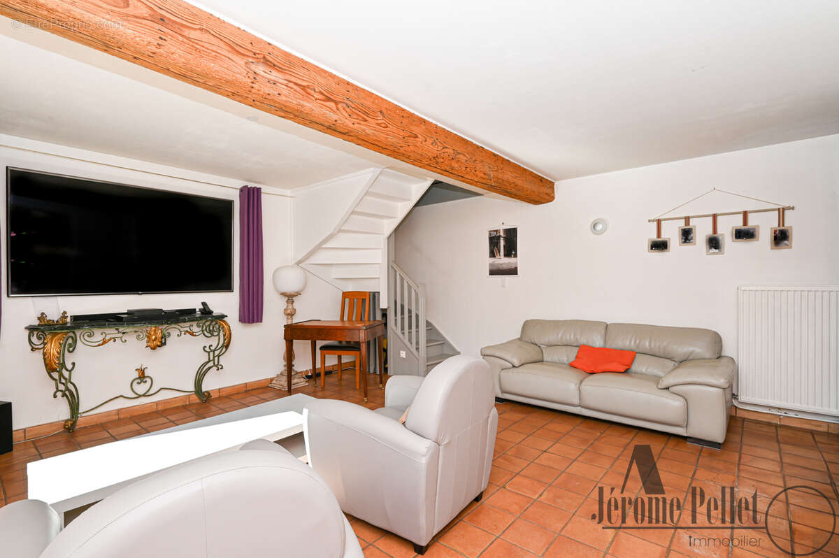 Maison à TERNAY