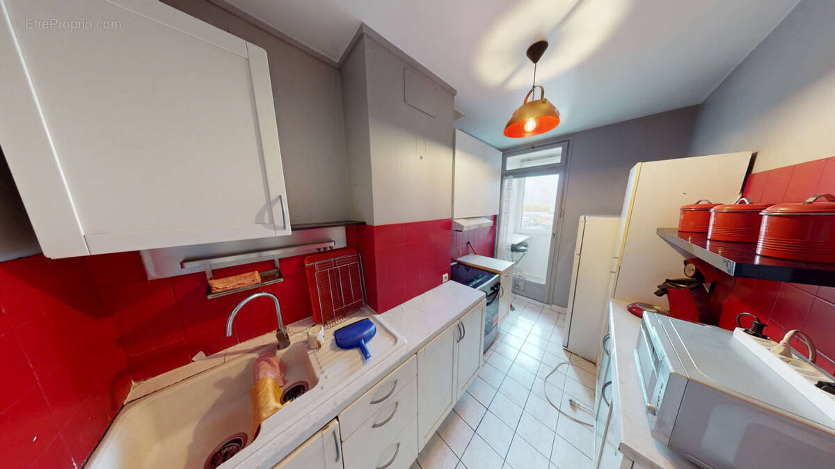 Appartement à IVRY-SUR-SEINE