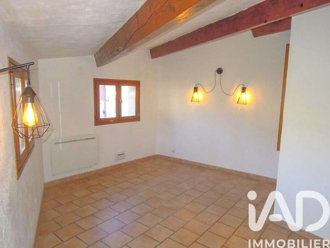 Photo 4 - Maison à COLLOBRIERES