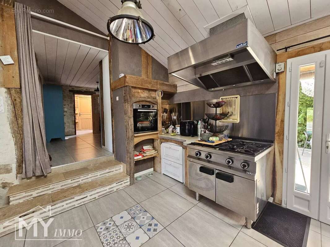 Maison à PORT-SAINTE-FOY-ET-PONCHAPT